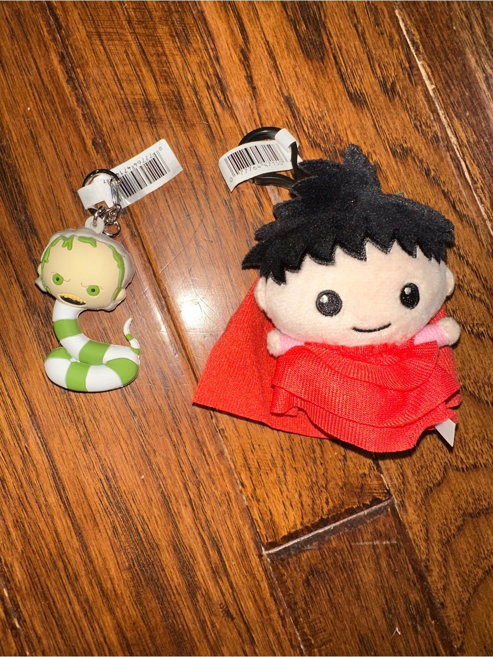 🎃 New with Tags Set of Two Beetlejuice Keychains